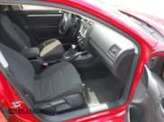 ✅ 2010 Volkswagen Jetta S • VIN: 3VWJZ7AJXAM030791 • Лот: 42759707. Опубликован ранее на IAAI с пробегом 111 475 миль. Бесплатный доступ к архиву аукционных продаж из США и подробный отчёт об истории автомобиля на DreamBid. Изображение 5.