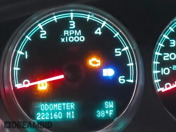 ✅ 2010 Chevrolet Tahoe LT • VIN: 1GNUKBE05AR248944 • Lot: 43825492. Wystawiony na IAAI z przebiegiem 222 160 mil. Bezpłatny archiwum sprzedaży aukcyjnych z USA i szczegółowy raport historii pojazdu na DreamBid. Zdjęcie 15.