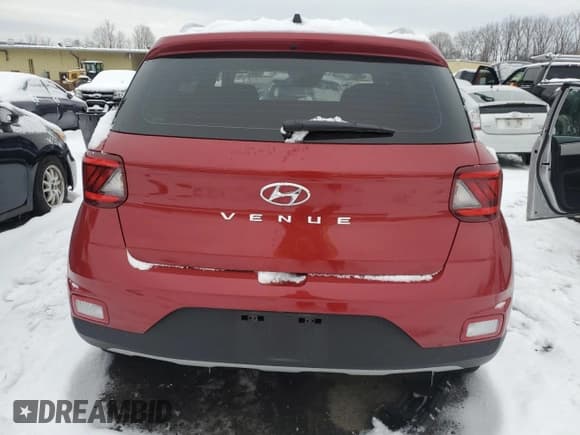 ✅ 2022 Hyundai Venue Limited • VIN: KMHRC8A32NU191972 • Lot: 86271144. Listed on Copart with 19,073 mi. Free auction sales archive from the USA and detailed vehicle history report at DreamBid. Image 6.