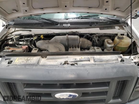 ✅ 2014 Ford Econoline Cargo Commercial • VIN: 1FTNS1EW6EDB20128 • Lot: 88894355. Wystawiony na Copart z przebiegiem 180 376 mil. Bezpłatny archiwum sprzedaży aukcyjnych z USA i szczegółowy raport historii pojazdu na DreamBid. Zdjęcie 12.