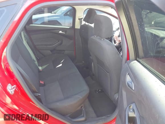 ✅ 2015 Ford Focus SE • VIN: 1FADP3F24FL283927 • Lot: 41755250. Listed on IAAI with Not provided. Free auction sales archive from the USA and detailed vehicle history report at DreamBid. Image 8.