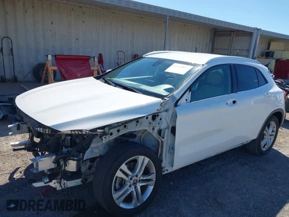 ✅ 2020 Mercedes-Benz GLA 250 • VIN: WDCTG4EB0LU023974 • Лот: 43344036. Опубликован ранее на IAAI с пробегом 44 313 миль. Бесплатный доступ к архиву аукционных продаж из США и подробный отчёт об истории автомобиля на DreamBid. Изображение 2.