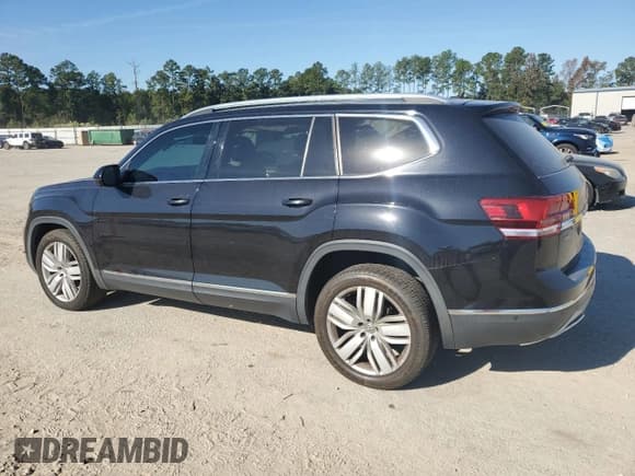 ✅ 2018 Volkswagen Atlas SEL Premium • VIN: 1V2NR2CA5JC502416 • Lot: 89901785. Listed on Copart with 170,649 mi. Free auction sales archive from the USA and detailed vehicle history report at DreamBid. Image 2.