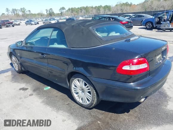 ✅ 2004 Volvo C70 • VIN: YV1NC63D64J045033 • Lot: 41774626. Listed on IAAI with 77,819 mi. Free auction sales archive from the USA and detailed vehicle history report at DreamBid. Image 3.
