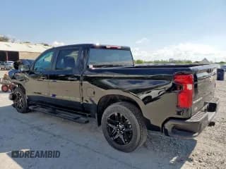 ✅ 2024 Chevrolet Silverado 1500 Custom • VIN: 3GCPABEK6RG254323 • Lot: 80350925. Wystawiony na Copart z przebiegiem 23 676 mil. Bezpłatny archiwum sprzedaży aukcyjnych z USA i szczegółowy raport historii pojazdu na DreamBid. Zdjęcie 2.