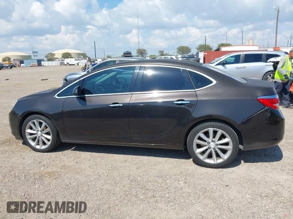 ✅ 2016 Buick Verano Group • VIN: 1G4PS5SK5G4142153 • Lot: 43406598. Listed on IAAI with 101,618 mi. Free auction sales archive from the USA and detailed vehicle history report at DreamBid. Image 14.
