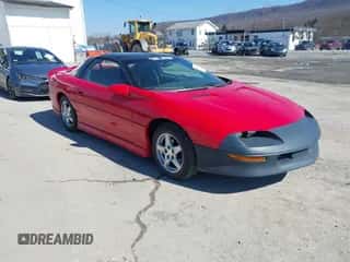 1997 Chevrolet Camaro RS z VIN 2G1FP22K9V2159811, wystawiony jako IAAI lot #41695051 z przebiegiem 113 647 mil mil oraz . Historia ofert i sprzedaży dostępna na DreamBid. Obrazek 1.