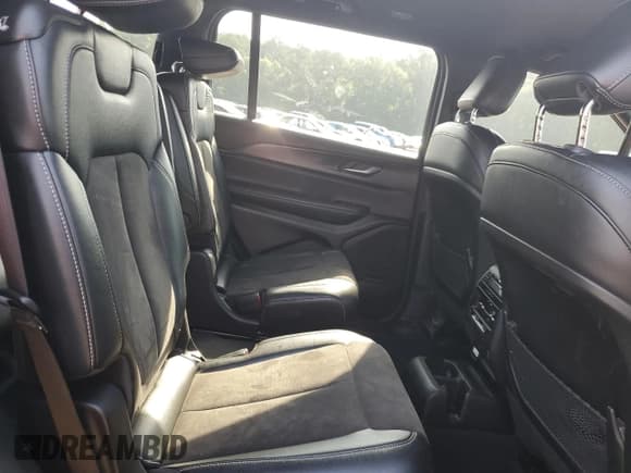 ✅ 2023 Jeep Grand Cherokee Altitude • VIN: 1C4RJJAG4P8835973 • Lot: 60648645. Listed on Copart with Not provided. Free auction sales archive from the USA and detailed vehicle history report at DreamBid. Image 11.