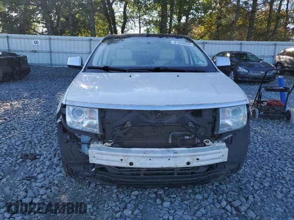 ✅ 2008 Lincoln MKX • VIN: 2LMDU88C28BJ14028 • Lot: 81858655. Listed on Copart with 89,837 mi. Free auction sales archive from the USA and detailed vehicle history report at DreamBid. Image 5.