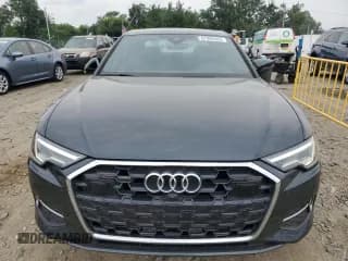 ✅ 2024 Audi A6 Premium Plus • VIN: WAUE3BF24RN033078 • Lot: 67900365. Wystawiony na Copart z przebiegiem 17 872 mil. Bezpłatny archiwum sprzedaży aukcyjnych z USA i szczegółowy raport historii pojazdu na DreamBid. Zdjęcie 5.