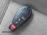 2008 Dodge Magnum z VIN 2D4FV47T98H167521, wystawiony jako IAAI lot #41405642 z przebiegiem 237 140 mil mil oraz . Historia ofert i sprzedaży dostępna na DreamBid. Obrazek 11.