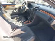 ✅ 2003 Toyota Solara SE • VIN: 2T1CF28P43C606467 • Lot: 41361586. Listed on IAAI with 219,193 mi. Free auction sales archive from the USA and detailed vehicle history report at DreamBid. Image 5.