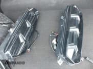 ✅ 2015 Chevrolet Corvette 1LT • VIN: 1G1YB2D7XF5117802 • Lot: 43017939. Wystawiony na IAAI z przebiegiem 54 180 mil. Bezpłatny archiwum sprzedaży aukcyjnych z USA i szczegółowy raport historii pojazdu na DreamBid. Zdjęcie 18.