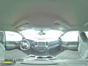 ✅ 2020 Chevrolet Silverado 1500 Custom • VIN: 1GCRWBEF3LZ191136 • Lot: 81049624. Wystawiony na Copart z przebiegiem 77 711 mil. Bezpłatny archiwum sprzedaży aukcyjnych z USA i szczegółowy raport historii pojazdu na DreamBid. Zdjęcie 13.