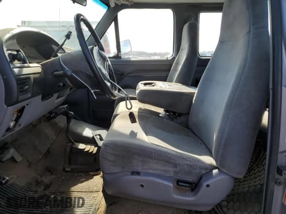 ✅ 1995 Ford F-250 • VIN: 1FTHX26G1SKA19582 • Лот: 58085215. Опубликован ранее на Copart с пробегом 129 582 миль. Бесплатный доступ к архиву аукционных продаж из США и подробный отчёт об истории автомобиля на DreamBid. Изображение 7.