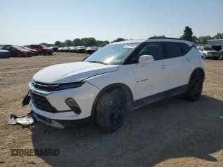 ✅ 2024 Chevrolet Blazer LT • VIN: 3GNKBJRS8RS239600 • Lot: 63277605. Listed on Copart with 17,063 mi. Free auction sales archive from the USA and detailed vehicle history report at DreamBid. Image 1.