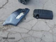 ✅ 2009 Chevrolet Traverse LS • VIN: 1GNEV13D19S155211 • Lot: 42593162. Wystawiony na IAAI z przebiegiem 164 147 mil. Bezpłatny archiwum sprzedaży aukcyjnych z USA i szczegółowy raport historii pojazdu na DreamBid. Zdjęcie 12.