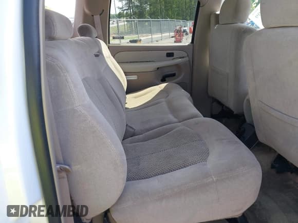 ✅ 2002 Chevrolet Suburban LS • VIN: 3GNEC16Z22G199485 • Лот: 41957709. Опубликован ранее на IAAI с пробегом 252 177 миль. Бесплатный доступ к архиву аукционных продаж из США и подробный отчёт об истории автомобиля на DreamBid. Изображение 8.