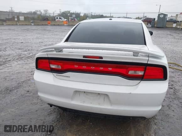 ✅ 2013 Dodge Charger RT • VIN: 2C3CDXCT8DH692854 • Lot: 43520685. Wystawiony na IAAI z przebiegiem 175 356 mil. Bezpłatny archiwum sprzedaży aukcyjnych z USA i szczegółowy raport historii pojazdu na DreamBid. Zdjęcie 16.