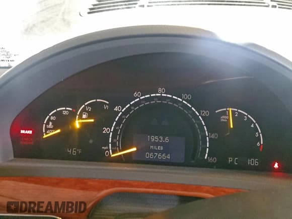 ✅ 2006 Mercedes-Benz S 430 • VIN: WDBNG70J26A473421 • Lot: 95914055. Wystawiony na Copart z przebiegiem 67 664 mil. Bezpłatny archiwum sprzedaży aukcyjnych z USA i szczegółowy raport historii pojazdu na DreamBid. Zdjęcie 9.