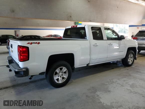 ✅ 2019 Chevrolet Silverado 1500 LT • VIN: 2GCVKPEC4K1130608 • Lot: 77188194. Wystawiony na Copart z przebiegiem 153 845 mil. Bezpłatny archiwum sprzedaży aukcyjnych z USA i szczegółowy raport historii pojazdu na DreamBid. Zdjęcie 3.