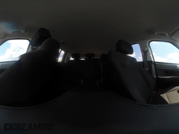 ✅ 2025 Hyundai Santa Fe SE • VIN: 5NMP14GL6SH134811 • Lot: 43112938. Wystawiony na IAAI z przebiegiem 7 924 mil. Bezpłatny archiwum sprzedaży aukcyjnych z USA i szczegółowy raport historii pojazdu na DreamBid. Zdjęcie 20.