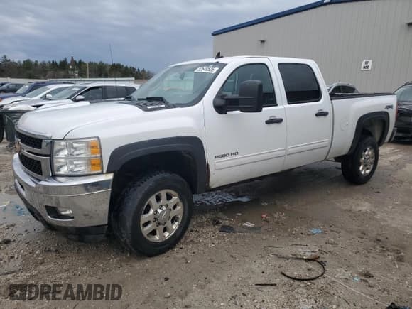 ✅ 2014 Chevrolet Silverado 2500HD LT • VIN: 1GC1KXCG2EF132035 • Лот: 52649525. Опубликован ранее на Copart с пробегом 216 301 миль. Бесплатный доступ к архиву аукционных продаж из США и подробный отчёт об истории автомобиля на DreamBid. Изображение 1.