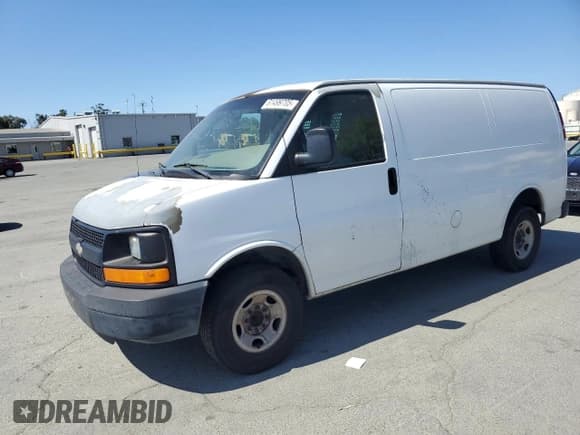 ✅ 2008 Chevrolet Express Cargo • VIN: 1GCGG25C581202010 • Lot: 61499705. Listed on Copart with 316,849 mi. Free auction sales archive from the USA and detailed vehicle history report at DreamBid. Image 1.