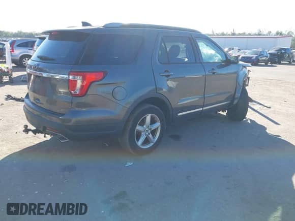 2018 Ford Explorer XLT с VIN 1FM5K7D89JGA12029, выставлен на аукционе IAAI как лот 38635439 с пробегом 43 356 миль миль и . История ставок и продаж доступна на DreamBid. Изображение 4.
