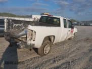 ✅ 2007 Chevrolet Silverado 2500HD Work Truck • VIN: 1GCHC29K57E516474 • Лот: 43119760. Опубликован ранее на IAAI с пробегом 359 924 миль. Бесплатный доступ к архиву аукционных продаж из США и подробный отчёт об истории автомобиля на DreamBid. Изображение 4.