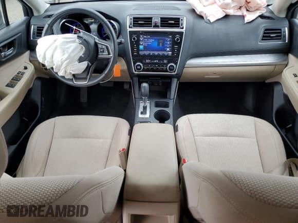 ✅ 2018 Subaru Outback Premium • VIN: 4S4BSAHC6J3283412 • Lot: 90300215. Wystawiony na Copart z przebiegiem 82 993 mil. Bezpłatny archiwum sprzedaży aukcyjnych z USA i szczegółowy raport historii pojazdu na DreamBid. Zdjęcie 8.