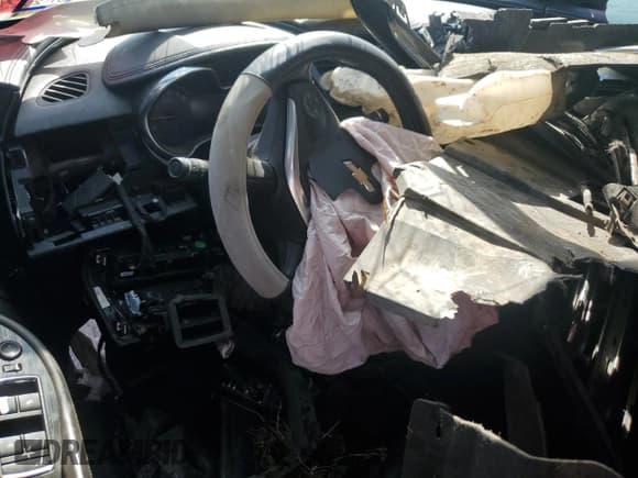 ✅ 2019 Chevrolet Impala LT • VIN: 2G11Z5SA2K9117402 • Лот: 74189094. Опубликован ранее на Copart с пробегом Не указан. Бесплатный доступ к архиву аукционных продаж из США и подробный отчёт об истории автомобиля на DreamBid. Изображение 8.