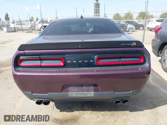 ✅ 2021 Dodge Challenger R/T Scat Pack • VIN: 2C3CDZFJ9MH654202 • Lot: 40729785. Wystawiony na IAAI z przebiegiem 32 746 mil. Bezpłatny archiwum sprzedaży aukcyjnych z USA i szczegółowy raport historii pojazdu na DreamBid. Zdjęcie 16.