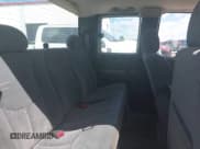 ✅ 2004 Chevrolet Silverado 2500HD LS • VIN: 1GCHK29U64E347985 • Lot: 43203803. Wystawiony na IAAI z przebiegiem 137 012 mil. Bezpłatny archiwum sprzedaży aukcyjnych z USA i szczegółowy raport historii pojazdu na DreamBid. Zdjęcie 8.