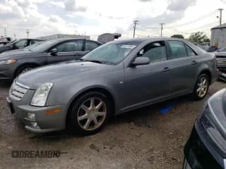 ✅ 2005 Cadillac STS • VIN: 1G6DW677250232339 • Лот: 59711954. Опубликован ранее на Copart с пробегом Не указан. Бесплатный доступ к архиву аукционных продаж из США и подробный отчёт об истории автомобиля на DreamBid. Изображение 1.