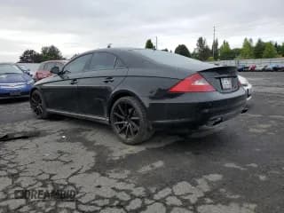 ✅ 2006 Mercedes-Benz CLS 55 AMG • VIN: WDDDJ76X06A053947 • Лот: 71256224. Опубликован ранее на Copart с пробегом 155 597 миль. Бесплатный доступ к архиву аукционных продаж из США и подробный отчёт об истории автомобиля на DreamBid. Изображение 2.