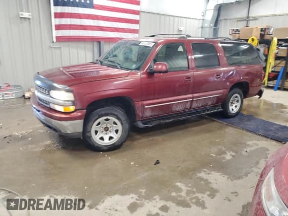 ✅ 2003 Chevrolet Suburban LT • VIN: 1GNFK16Z63J120326 • Lot: 48627895. Listed on Copart with 381,733 mi. Free auction sales archive from the USA and detailed vehicle history report at DreamBid. Image 1.