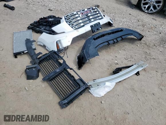 ✅ 2025 GMC Acadia AWD Denali • VIN: 1GKENRRS5SJ249864 • Lot: 80389215. Listed on Copart with Not provided. Free auction sales archive from the USA and detailed vehicle history report at DreamBid. Image 13.