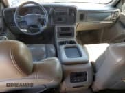 ✅ 2006 Chevrolet Suburban LT • VIN: 3GNEC16Z56G117951 • Лот: 46730485. Опубликован ранее на Copart с пробегом 166 994 миль. Бесплатный доступ к архиву аукционных продаж из США и подробный отчёт об истории автомобиля на DreamBid. Изображение 8.