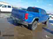 2023 Chevrolet Colorado 4WD ZR2 с VIN 1GCPTFEK2P1247799, выставлен на аукционе IAAI как лот 41332156 с пробегом 12 259 миль миль и . История ставок и продаж доступна на DreamBid. Изображение 4.