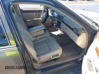 ✅ 1998 Cadillac d'Elegance • VIN: 1G6KE54Y7WU783104 • Lot: 41664318. Wystawiony na IAAI z przebiegiem Nie podano. Bezpłatny archiwum sprzedaży aukcyjnych z USA i szczegółowy raport historii pojazdu na DreamBid. Zdjęcie 5.