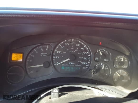 ✅ 2002 Chevrolet Silverado 1500 • VIN: 1GCEC14V32Z242871 • Lot: 82262155. Listed on Copart with 218,190 mi. Free auction sales archive from the USA and detailed vehicle history report at DreamBid. Image 9.