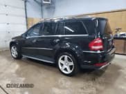✅ 2010 Mercedes-Benz GL 550 • VIN: 4JGBF8GE9AA621817 • Lot: 53344305. Wystawiony na Copart z przebiegiem 89 642 mil. Bezpłatny archiwum sprzedaży aukcyjnych z USA i szczegółowy raport historii pojazdu na DreamBid. Zdjęcie 2.