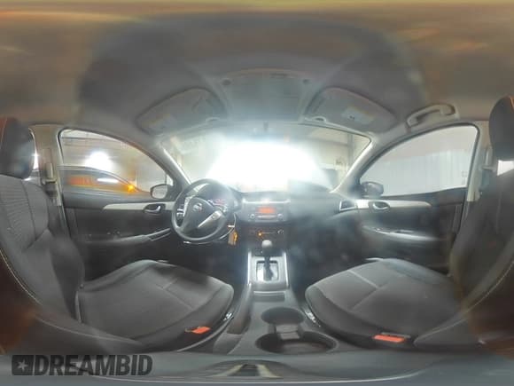 ✅ 2017 Nissan Sentra S • VIN: 3N1AB7AP7HY245465 • Lot: 92275495. Wystawiony na Copart z przebiegiem 84 786 mil. Bezpłatny archiwum sprzedaży aukcyjnych z USA i szczegółowy raport historii pojazdu na DreamBid. Zdjęcie 14.