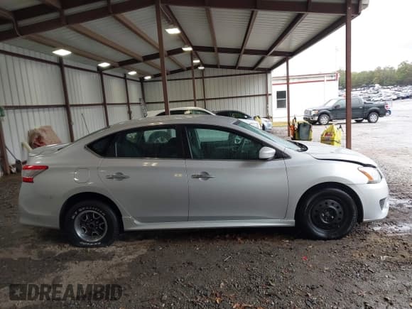 ✅ 2013 Nissan Sentra SV • VIN: 3N1AB7AP4DL707178 • Lot: 43549793. Listed on IAAI with 171,184 mi. Free auction sales archive from the USA and detailed vehicle history report at DreamBid. Image 13.