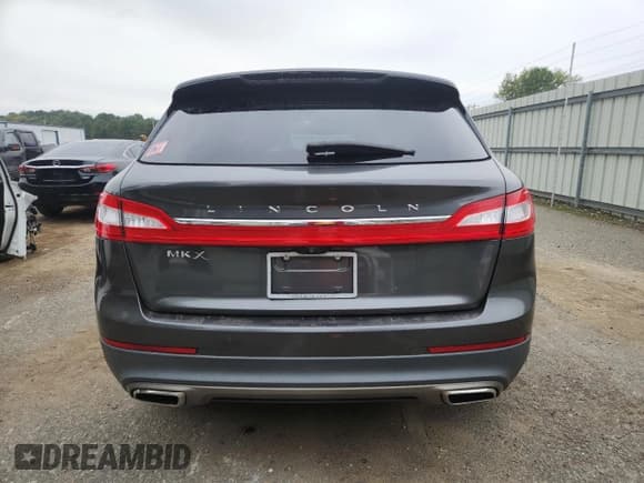 ✅ 2018 Lincoln MKX Reserve • VIN: 2LMPJ6LR1JBL12675 • Lot: 89826325. Listed on Copart with 112,709 mi. Free auction sales archive from the USA and detailed vehicle history report at DreamBid. Image 6.
