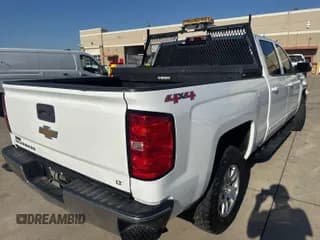 ✅ 2017 Chevrolet Silverado 1500 LT • VIN: 3GCUKREC7HG462601 • Лот: 42939368. Опубликован ранее на IAAI с пробегом 173 615 миль. Бесплатный доступ к архиву аукционных продаж из США и подробный отчёт об истории автомобиля на DreamBid. Изображение 1.