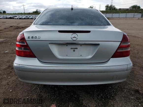 ✅ 2005 Mercedes-Benz E 500 • VIN: WDBUF83J85X167643 • Lot: 58671375. Listed on Copart with 195,835 mi. Free auction sales archive from the USA and detailed vehicle history report at DreamBid. Image 6.