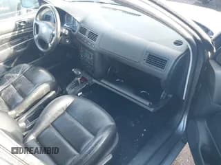 ✅ 2005 Volkswagen Jetta GLS • VIN: 3VWSK69M25M073822 • Lot: 43786815. Wystawiony na IAAI z przebiegiem Nie podano. Bezpłatny archiwum sprzedaży aukcyjnych z USA i szczegółowy raport historii pojazdu na DreamBid. Zdjęcie 5.