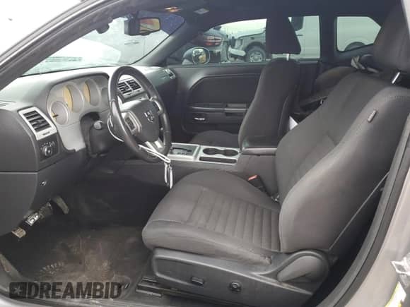 2014 Dodge Challenger R/T 100th Anniversary Appearance с VIN 2C3CDYBT9EH258144, выставлен на аукционе Copart как лот 78399664 с пробегом 88 909 миль миль и Списание • Salvage title. История ставок и продаж доступна на DreamBid. Изображение 7.